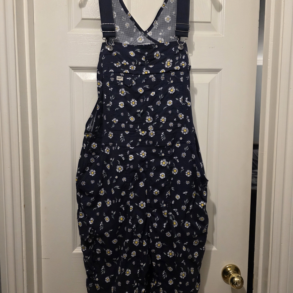 Duluth Trading Co. Daisy Print Shortalls